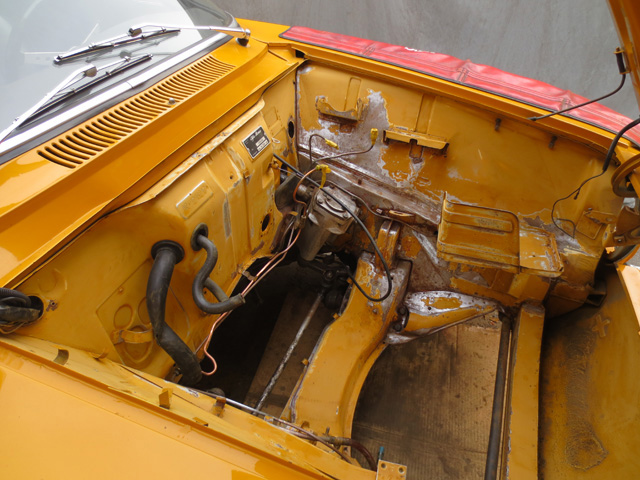 エンジンルーム内塗装