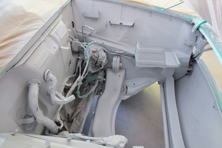 エンジンルーム内塗装