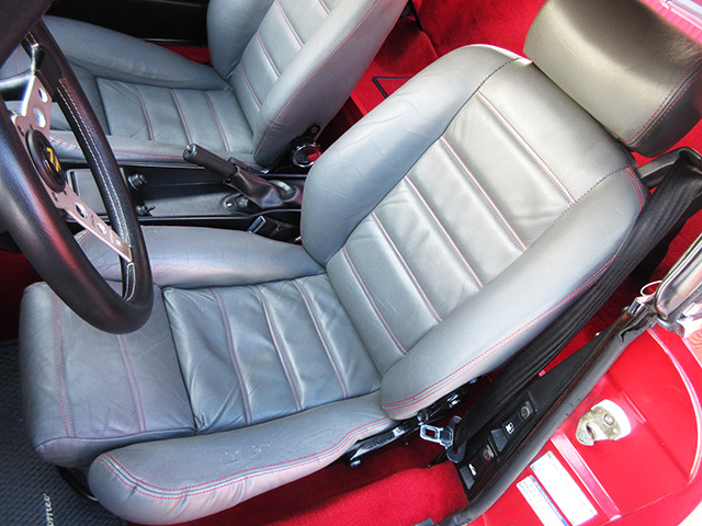 アルファロメオ スパイダー クワドリフォリオ