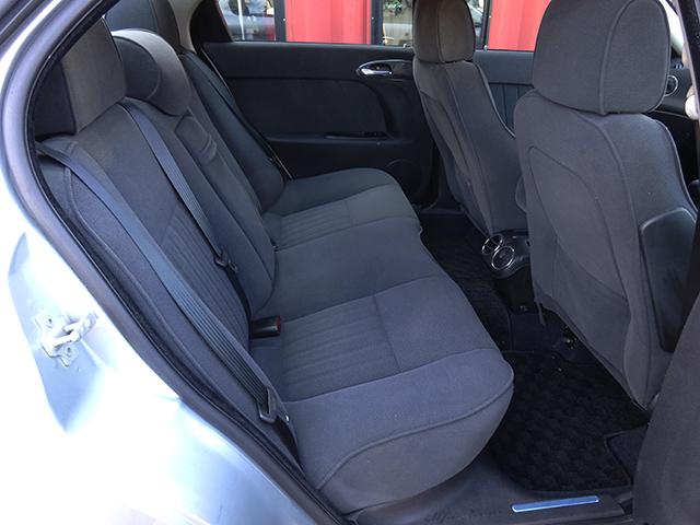 アルファ156フェーズ2　2.5 V6 6速マニュアル