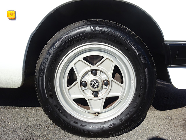 アルファロメオ スパイダー2.0(キャブ後期型/シリーズ3)