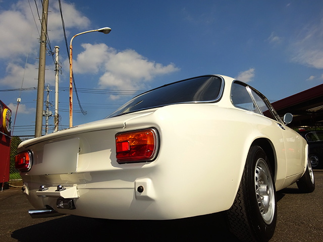 前期型アルファロメオ GT1300ジュニア レストア渡し