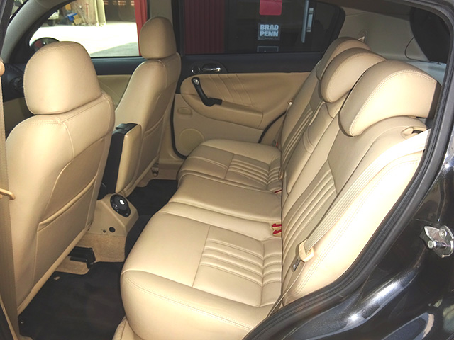 後期型 アルファ 147 2.0 TS 5ドア(5MT/左ハンドル)