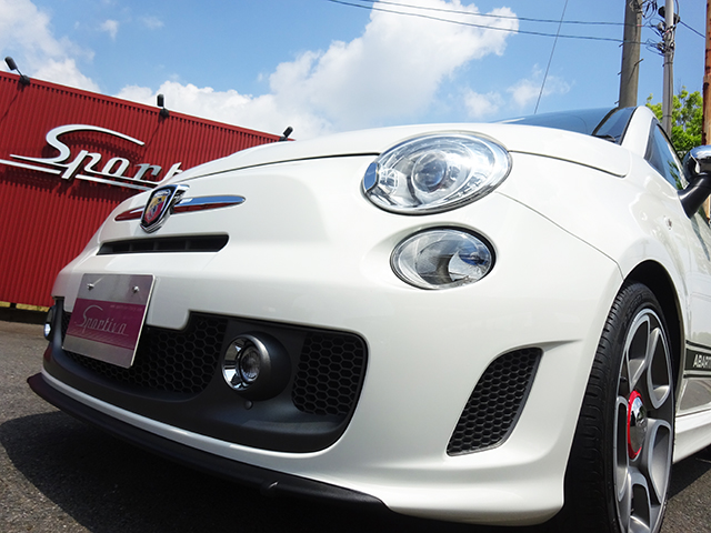 アバルト595コンペティツィオーネ(右ハンドル/5MT)