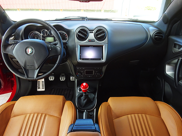 アルファ MITO クワドリフォリオヴェルデ(LHD/6MT)