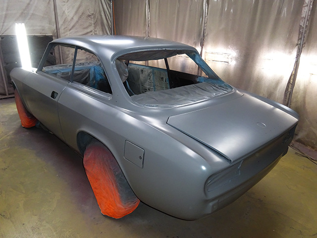 アルファロメオ2000GTV(正規物/右ハンドル)