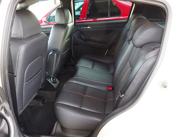 アルファ147TI 2.0ツインスパーク(5速MT/左ハンドル)