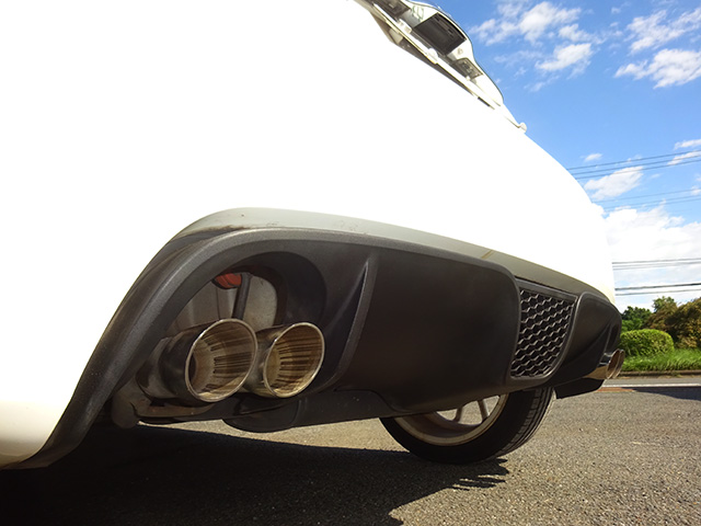 ワンオーナー アバルト500 esseesse(左ハンドル/5速MT)