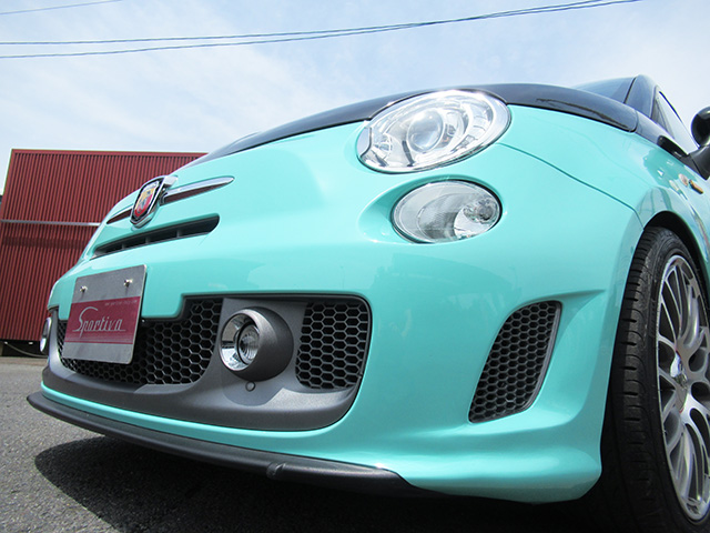 アバルト595C ツーリズモ (オリジナルコンビネーションカラーボディー)