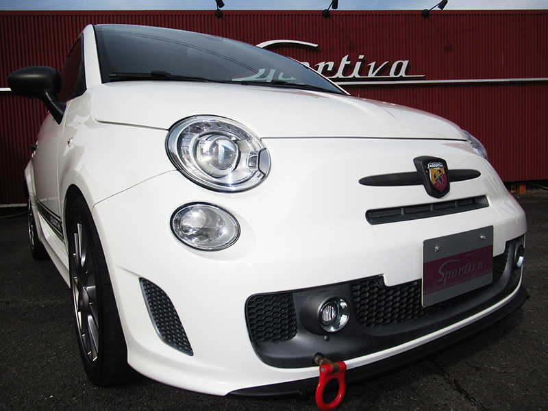 アバルト595コンペティツィオーネ(左ハンドル/5速MT)