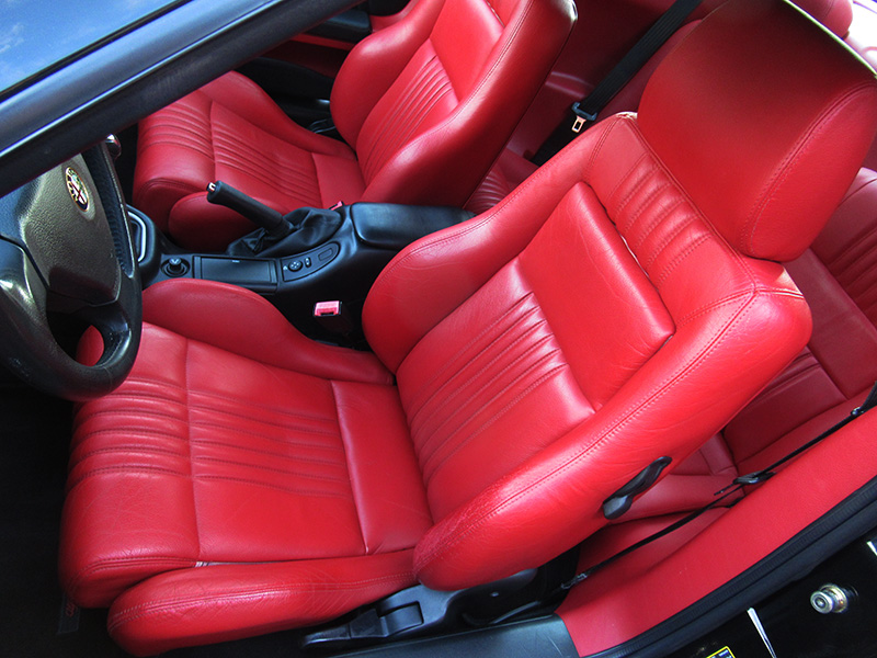 最終型 アルファ GTV 3.2 V6 24V(左ハンドル/6MT)