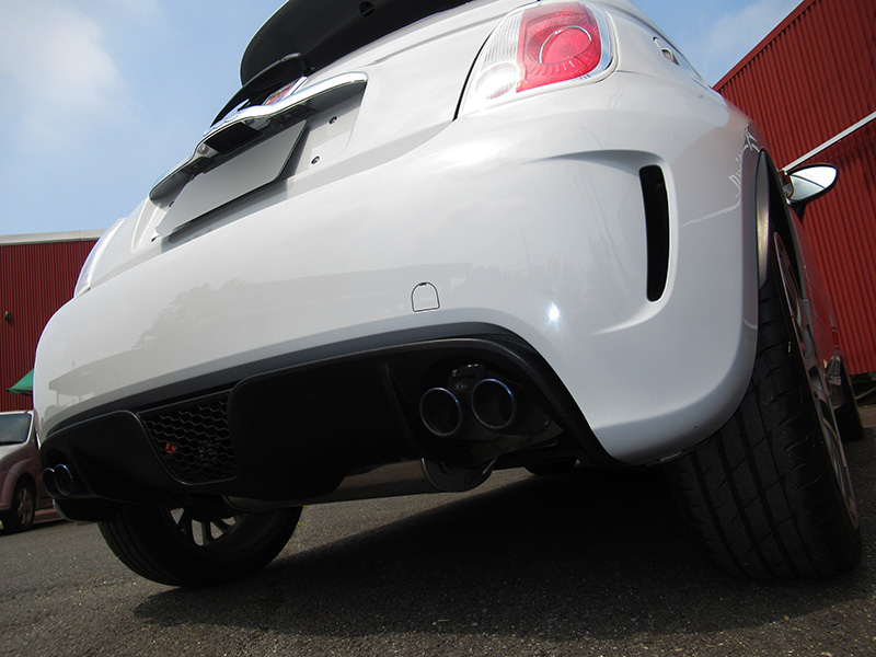 アバルト500(5速MT/イギリス並行車)