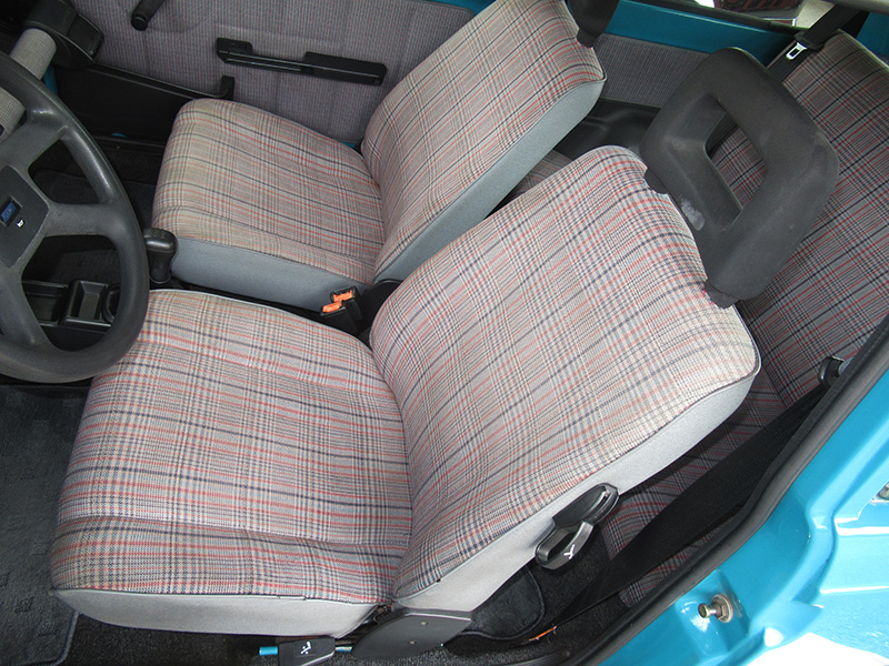 フィアット パンダスーパー(メタルトップ/5MT)