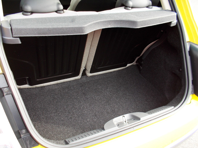 フィアット500 1.4 16V ラウンジ