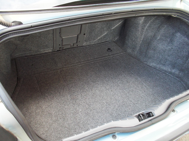 アルファ156 2.5 V6 6速マニュアル