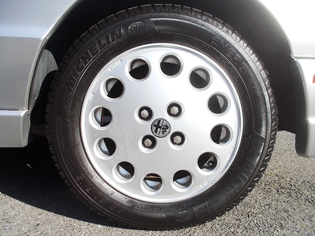 アルファロメオ スパイダーベローチェ(シリーズ4)