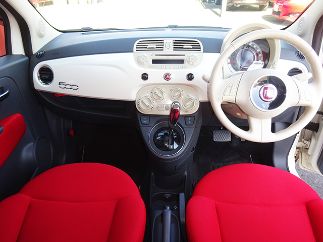 フィアット500 1.4 16V ポップ