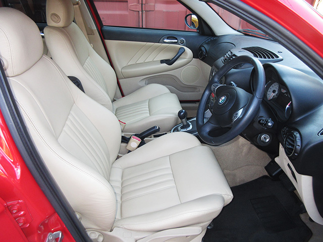 後期型アルファ147 2.0 TS セレスピード