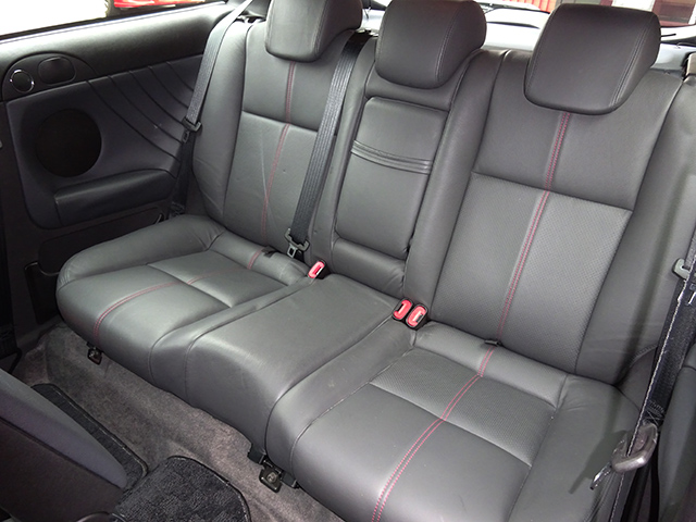 後期型アルファ147TI 2.0 TS (3ドア/5速MT)