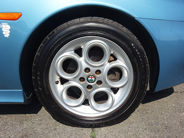 前期型アルファ156 2.0 ツインスパーク(5速MT)