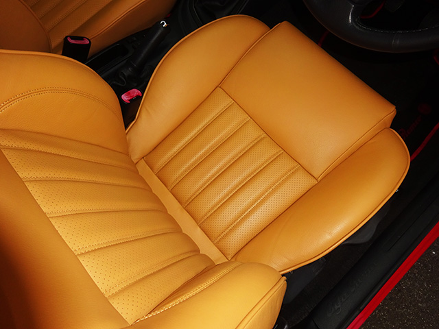 前期型最終アルファ156 2.5 V6 6速マニュアル