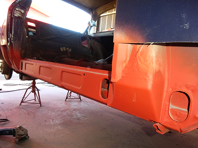 アルファロメオ 2000 GTV(正規物/LHD)レストア渡し