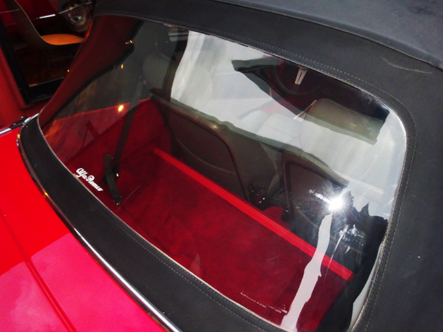 アルファロメオ スパイダー 2.0 クワドリフォリオ