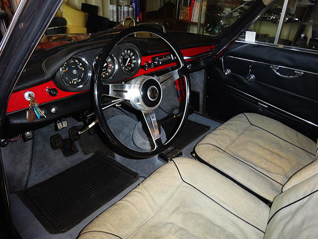 アルファロメオ ジュリアスプリント(ジュリエッタボディー最終モデル)レストア渡し