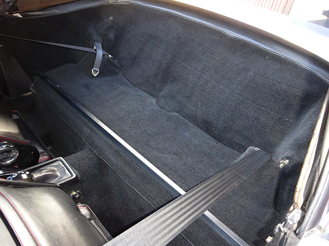 アルファロメオ スパイダー2.0(キャブ後期型/シリーズ3)