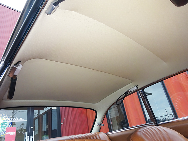 内外装機関係レストア済み前期型GT1300ジュニア