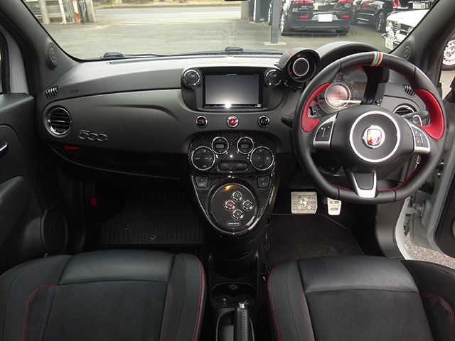 アバルト595コンペティツィォーネ