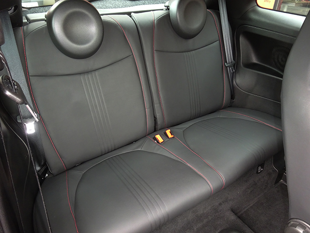 アバルト595 トゥーリズモ ワンオーナー