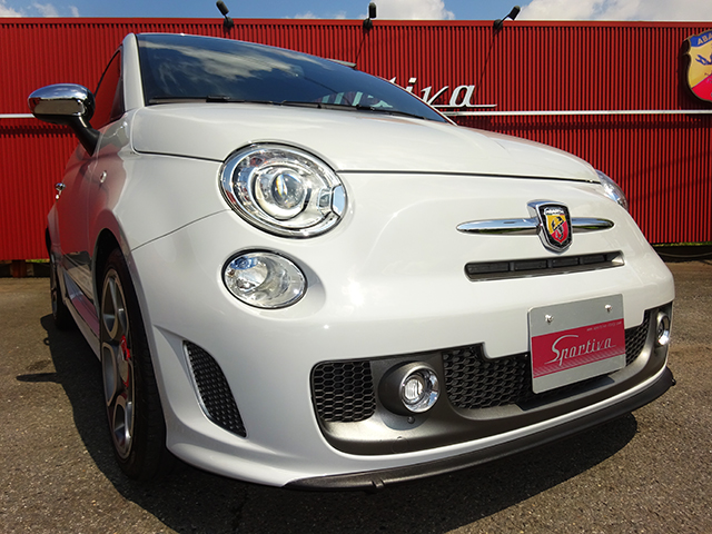 アバルト595コンペティツィオーネ(左ハンドル/5MT)