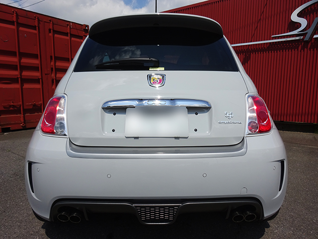 アバルト595コンペティツィオーネ(左ハンドル/5MT)