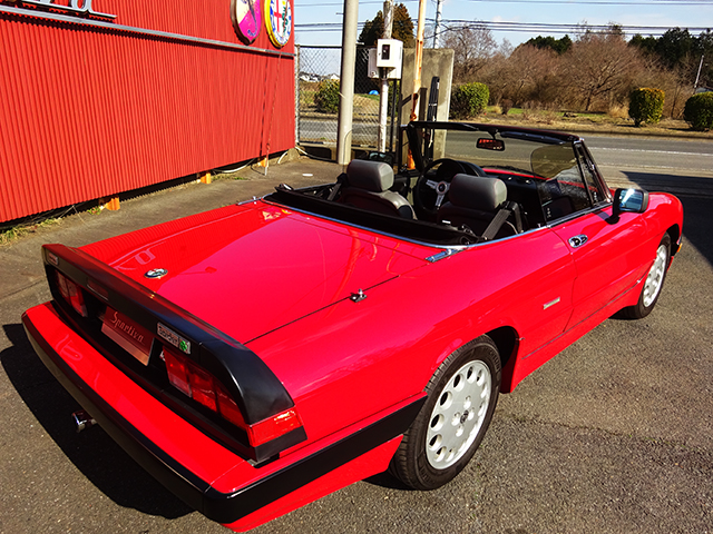 アルファロメオ スパイダークワドリフォリオ