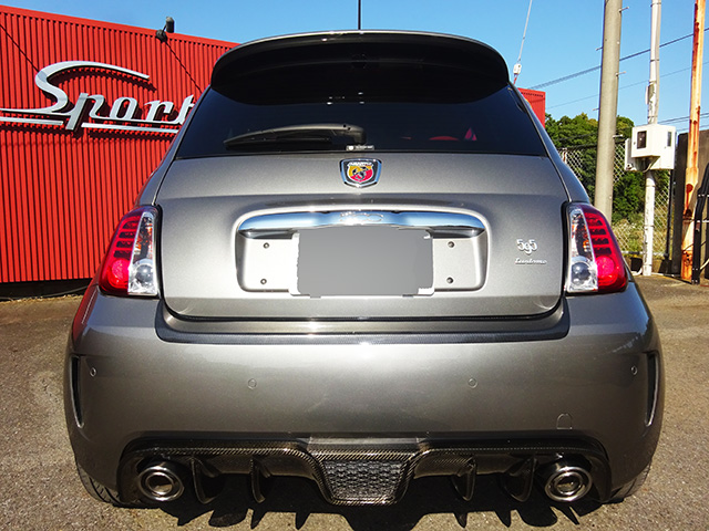 ワンオーナー アバルト595ツーリズモ(右ハンドル/5速MTシーケンシャル)