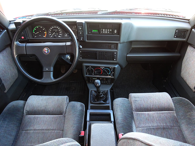 アルファ 75 TS (ワンオーナー/大沢商会正規物)