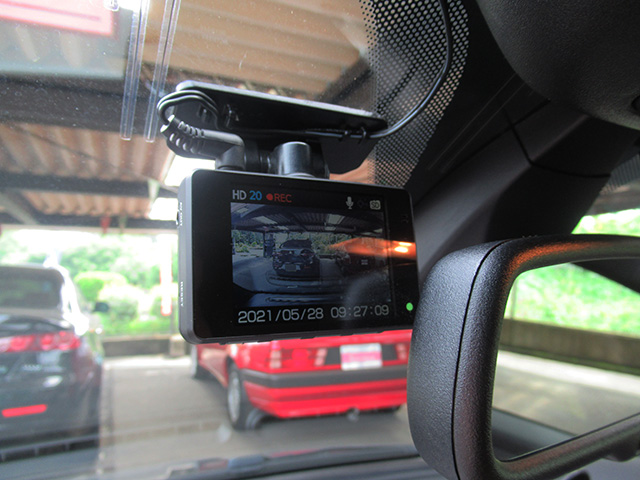 アバルト595C ツーリズモ (オリジナルコンビネーションカラーボディー)