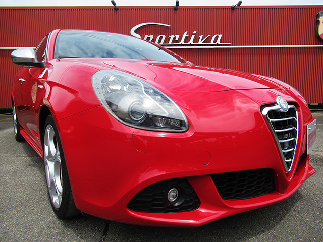 アルファジュリエッタ クワドリフォリオヴェルデ(左HD/6MT)