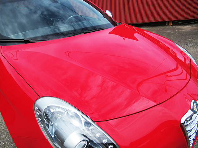 アルファジュリエッタ クワドリフォリオヴェルデ(左HD/6MT)