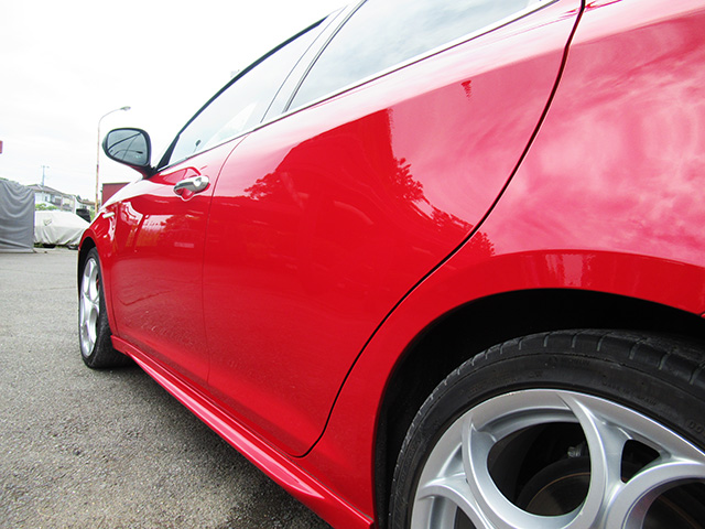 アルファジュリエッタ クワドリフォリオヴェルデ(左HD/6MT)