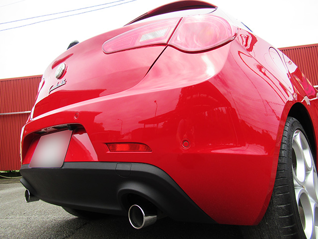 アルファジュリエッタ クワドリフォリオヴェルデ(左HD/6MT)