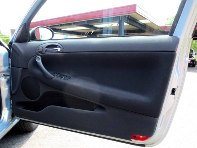 アルファロメオ147 2.0 ツインスパーク 5MT