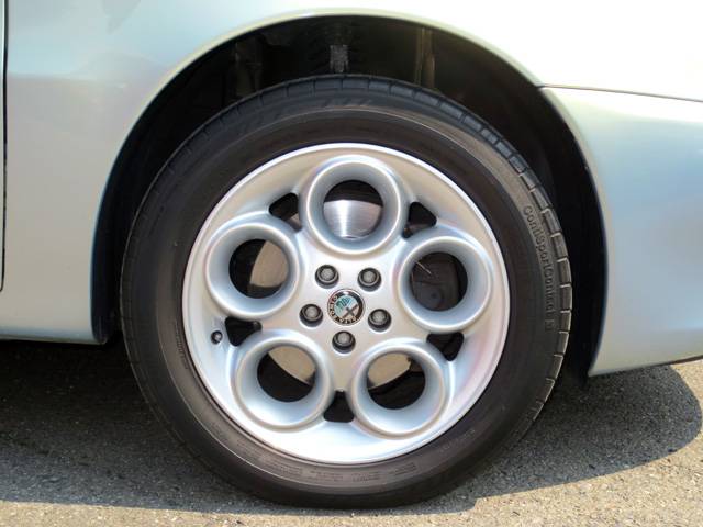 アルファロメオ147 2.0 ツインスパーク 5MT