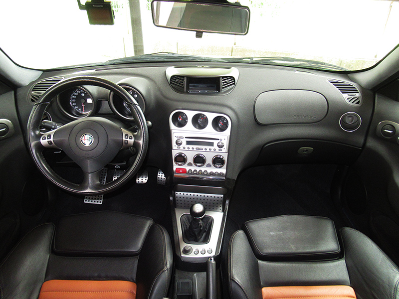 アルファ156 GTA 3.2 V6 24V(6速MT)