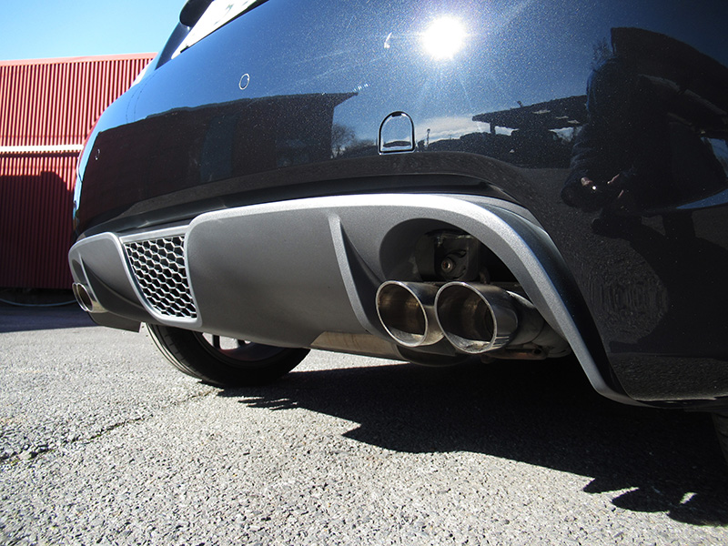 アバルト595コンペティツィオーネ(RHD/MTA）