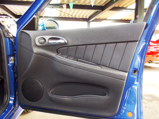 アルファロメオ156 TI 2.0 JTS セレスピード