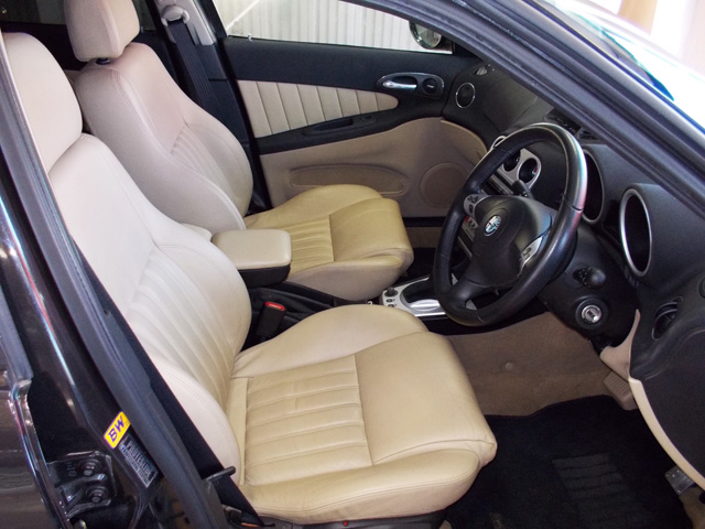 アルファロメオ156スポーツワゴン 2.5V6 Qシステム