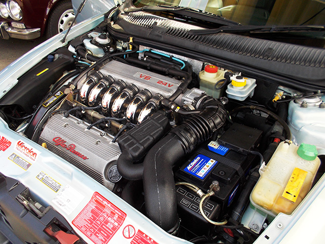 アルファロメオ スポーツワゴン 2.5V6Qシステム