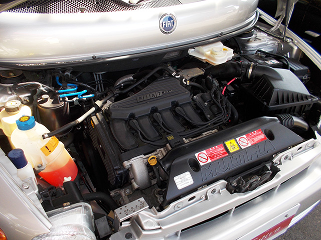 フィアット 前期型ムルティプラ ELX